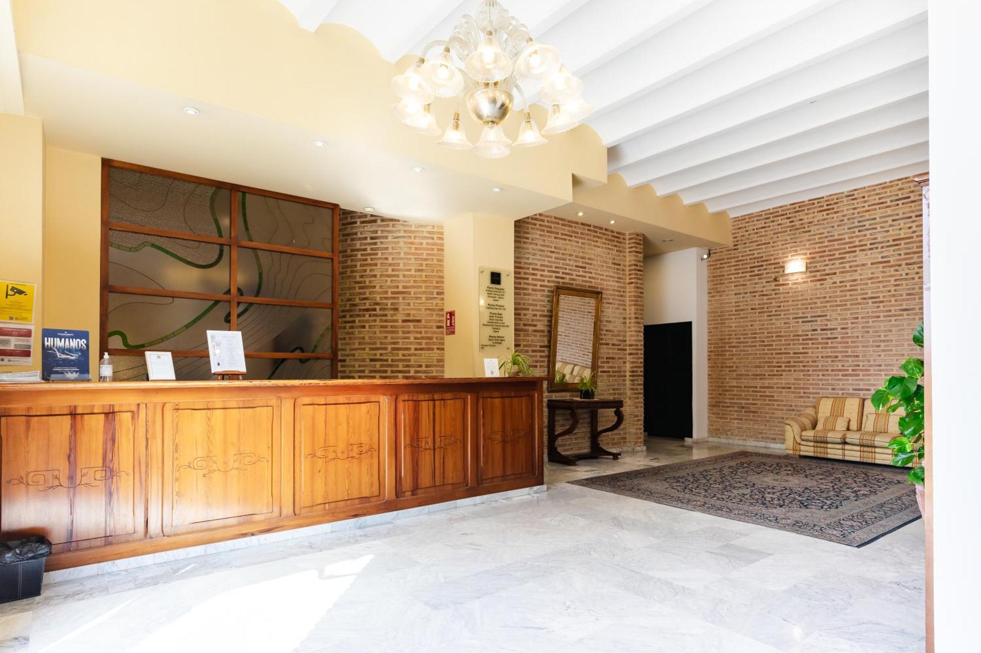 Ad Hoc Parque Hotel Betera Exterior photo