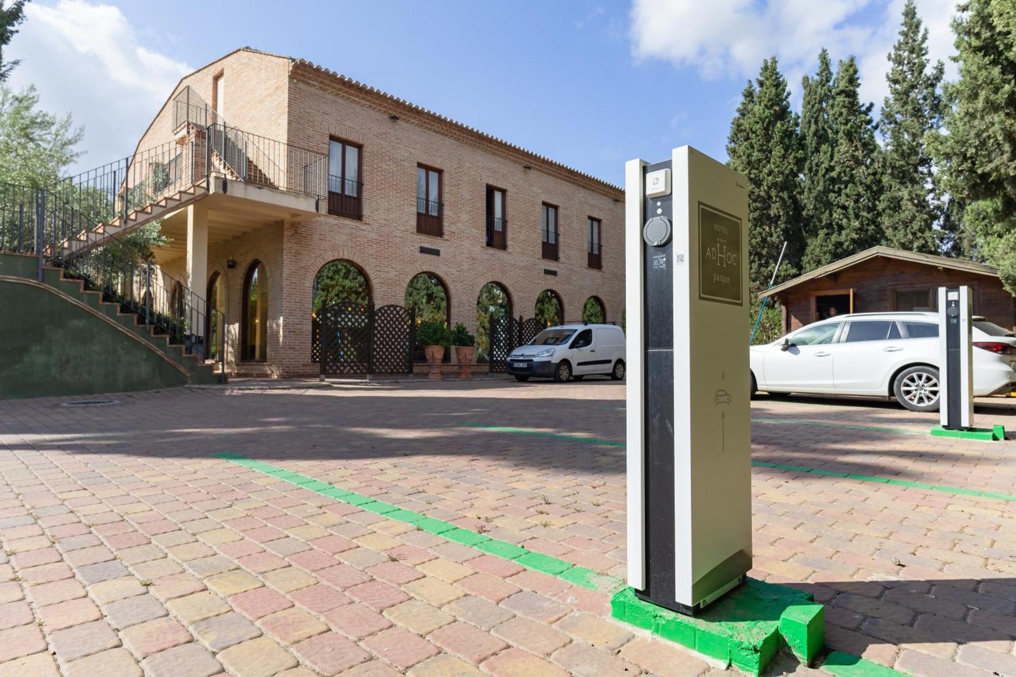Ad Hoc Parque Hotel Betera Exterior photo